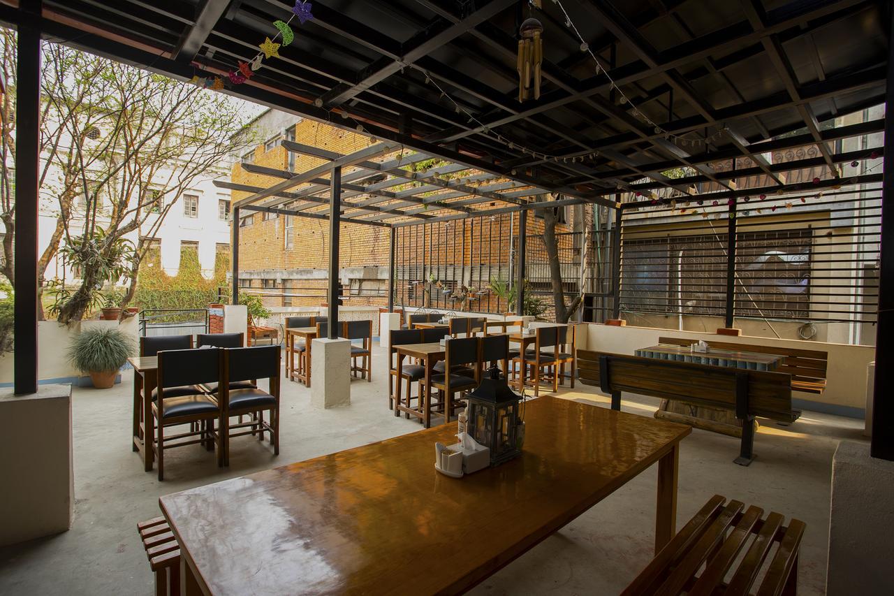 Oyo 131 Hotel Milarepa Kathmandu Luaran gambar