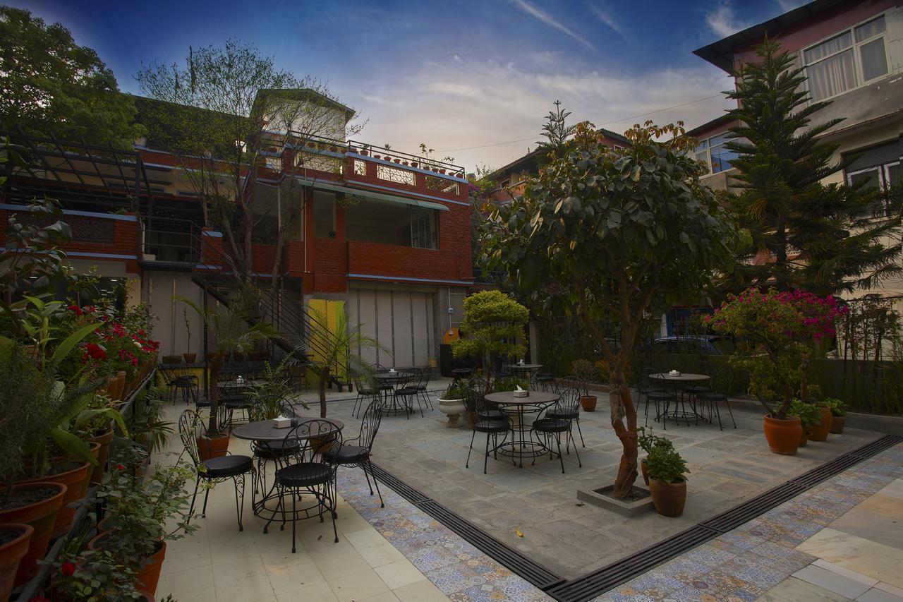 Oyo 131 Hotel Milarepa Kathmandu Luaran gambar