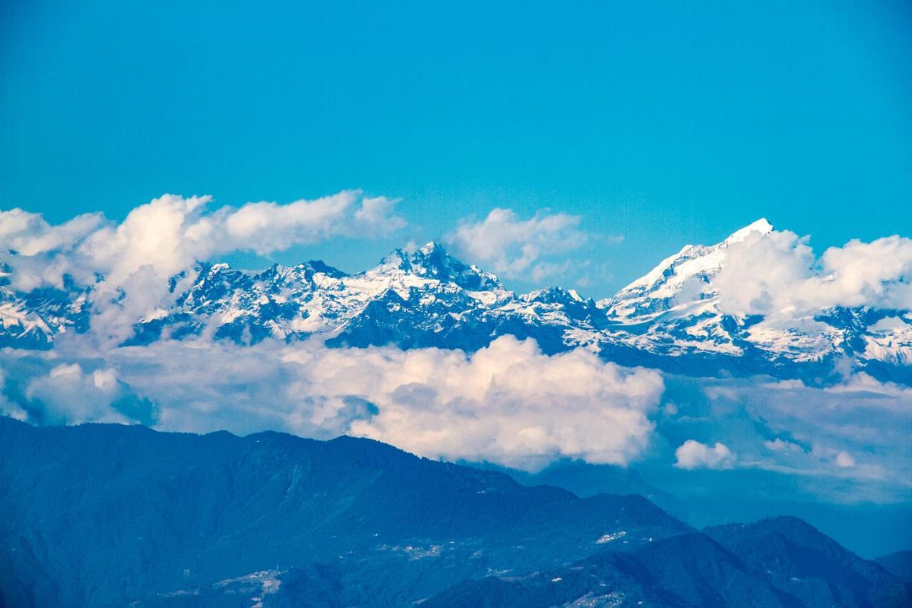 Oyo 131 Hotel Milarepa Kathmandu Luaran gambar